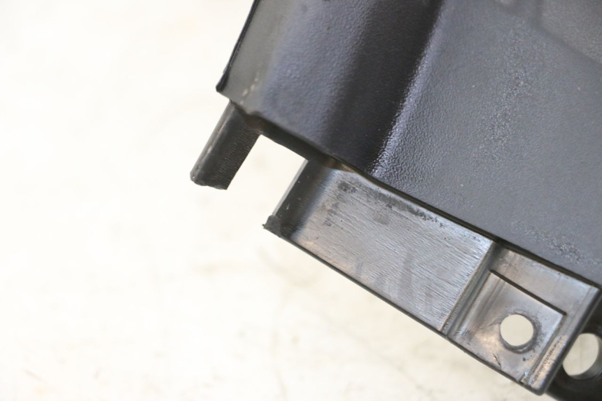 photo de TYLNY LEWY PROG PIAGGIO MP3 LT 400 (2007 - 2012) - Szczegół części