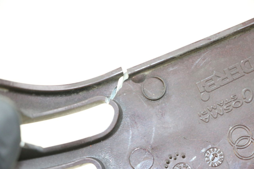 photo de TYLNY LEWY PROG PIAGGIO VESPA LX IE 125 (2010 - 2012) - Zoom stanu zużycia