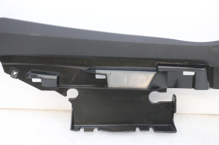 photo de TYLNY LEWY PROG YAMAHA TRICITY 300 (2020 - 2024) - Oznaczenia i referencje