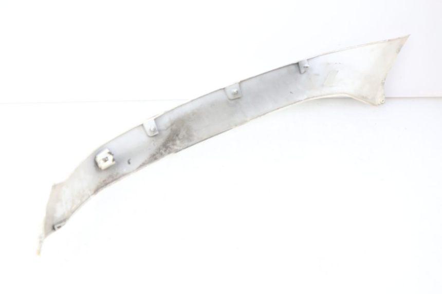 photo de TYLNY LEWY PROG PIAGGIO VESPA GTS IGET ABS 125 (2017 - 2023) - Punkty mocowania