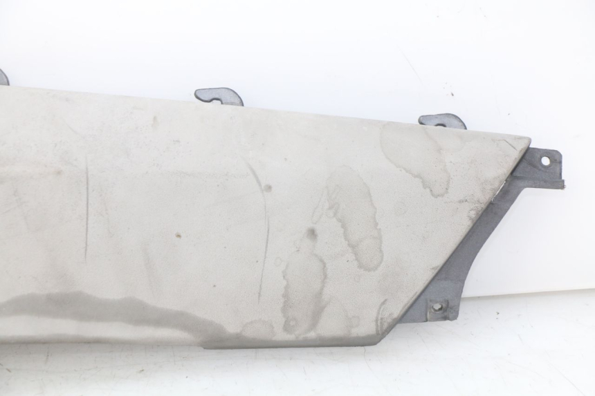 photo de TYLNY LEWY PROG PIAGGIO X9 EVOLUTION 250 (2003 - 2007) - Zoom stanu zużycia