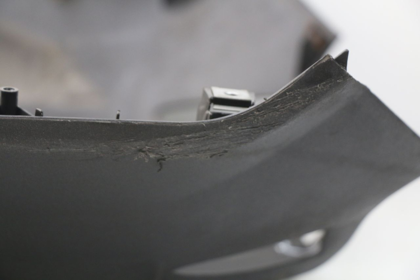 photo de progi boczne APRILIA ATLANTIC 125 (2003 - 2009) - Zoom stanu zużycia