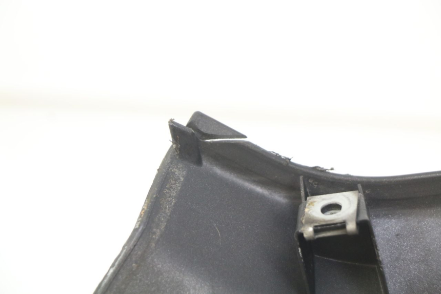 photo de progi boczne APRILIA ATLANTIC 500 (2002 - 2003) - Zbliżenie techniczne