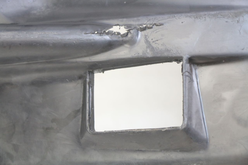 photo de progi boczne MBK BOOSTER SPIRIT 50 (1999 - 2003) - Punkty mocowania