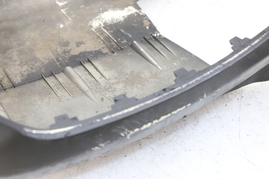 photo de progi boczne PEUGEOT CITYSTAR 50 (2013 - 2017) - Zoom stanu zużycia