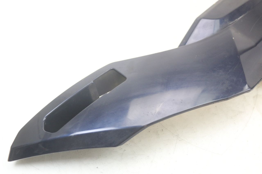 photo de PRAWA LISTWA PROGOWA QUADRO 3D S 350 (2013 - 2018) - Zbliżenie techniczne