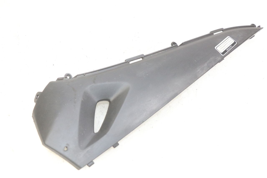 photo de PRAWA LISTWA BOCZNA KYMCO AGILITY 16+ 4T 50 (2018 - 2023) - Widok główny