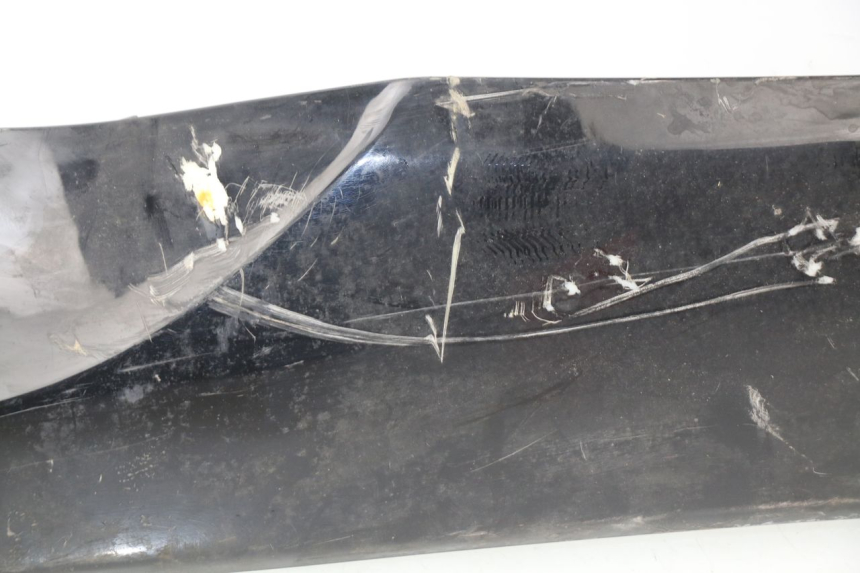 photo de PRAWA LISTWA PROGOWA JONWAY AZTRAL 125 (2008 - 2017) - Widok z bliska