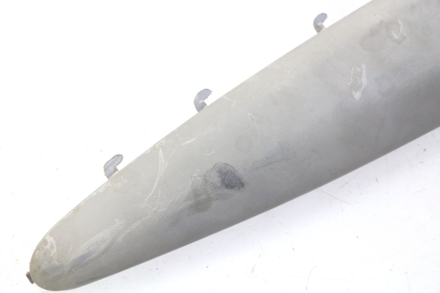 photo de PRAWA LISTWA PROGOWA HONDA BALI EX 100 (1996 - 2000) - Zoom stanu zużycia