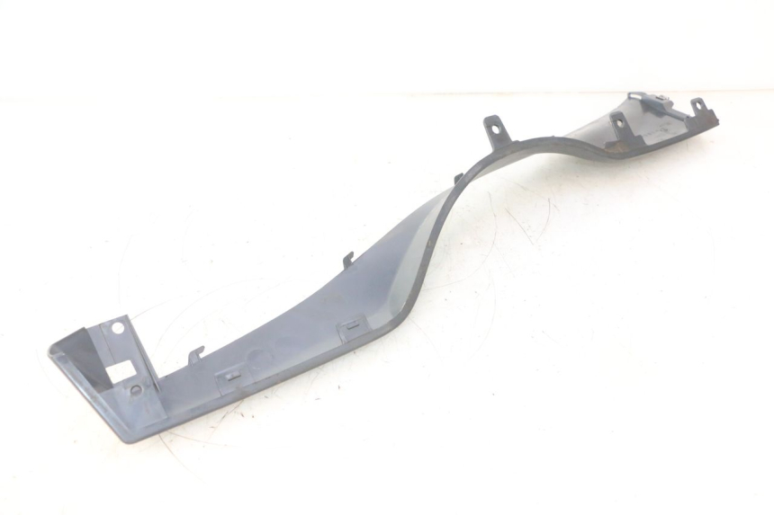 photo de PRAWA LISTWA PROGOWA SUZUKI BURGMAN 125 (2007 - 2014) - Część sprawdzona