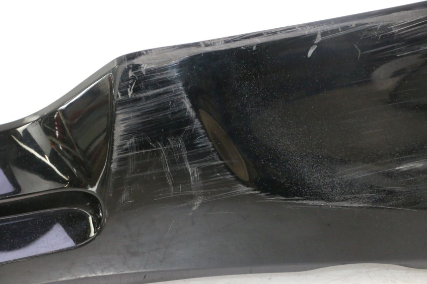 photo de Prawy próg SUZUKI BURGMAN EXECUTIVE ABS 650 (2006 - 2012) - Zoom stanu zużycia