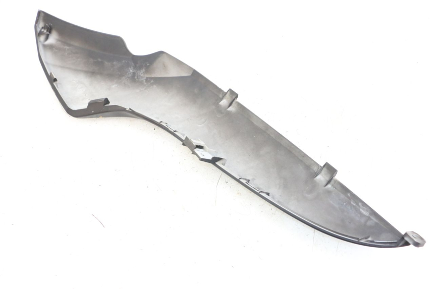 photo de PRAWA LISTWA BOCZNA KYMCO DINK STREET ABS 125 (2011 - 2018) - Szczegół części