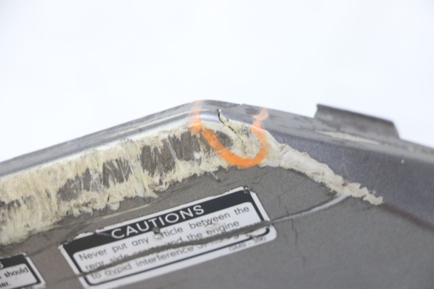 photo de PRAWA LISTWA BOCZNA KYMCO DINK STREET 125 (2009 - 2014) - Szczegół części