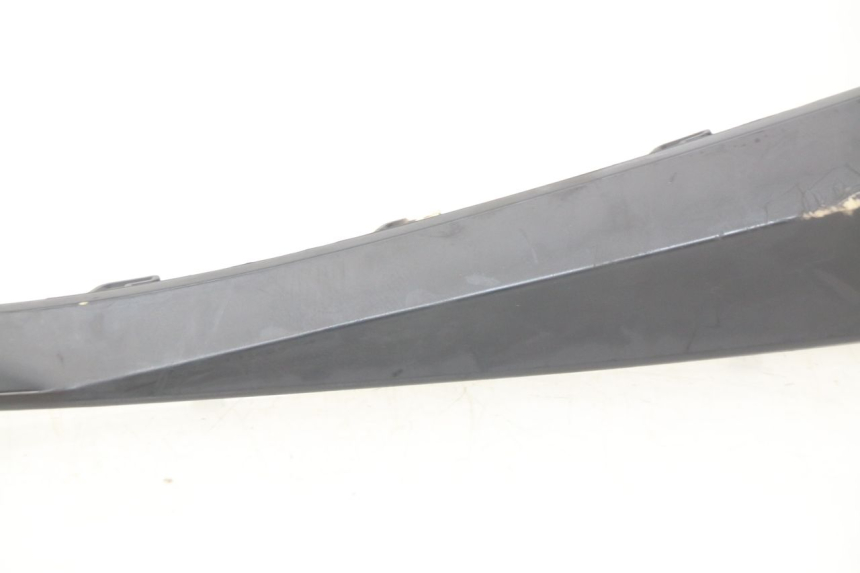 photo de PRAWA LISTWA BOCZNA JM MOTORS EVOLIS 4T 50 (2018 - 2022) - Punkty mocowania