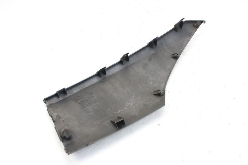 photo de PRAWA LISTWA PROGOWA HONDA FES S-WING SWING ABS 125 (2007 - 2015) - Zoom stanu zużycia