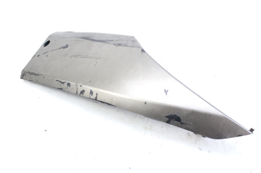 photo de PRAWA LISTWA PROGOWA HONDA FES S-WING SWING ABS 125 (2007 - 2015) - Punkty mocowania