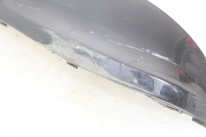 photo de PRAWA LISTWA PROGOWA SYM FIDDLE 2 125 (2010 - 2013) - Zbliżenie techniczne