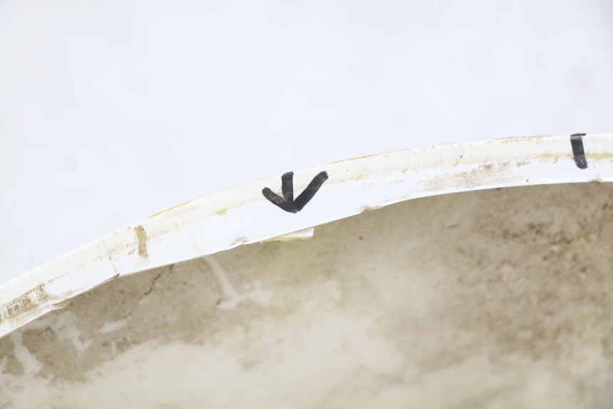 photo de PRAWA LISTWA PROGOWA SYM FIDDLE 2 50 (2008 - 2013) - Inny kąt widzenia