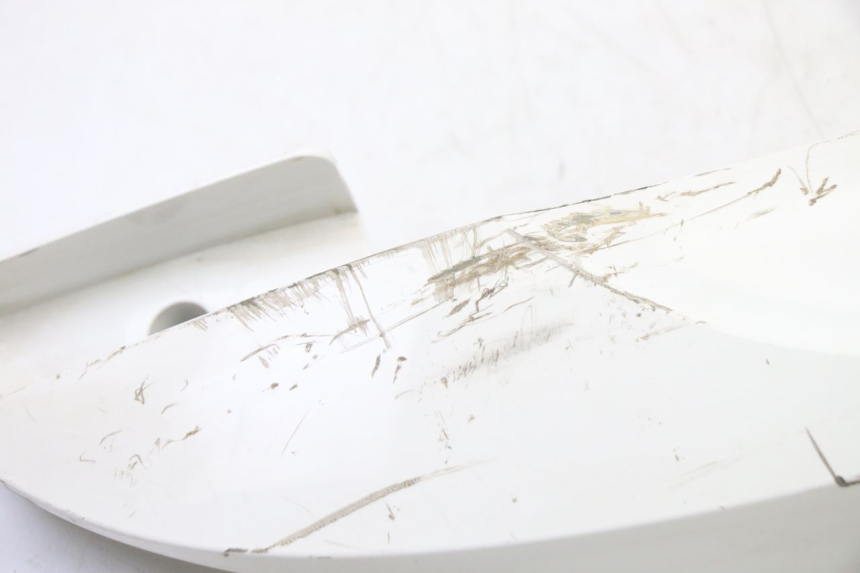 photo de PRAWA LISTWA BOCZNA SYM FIDDLE 3 III 125 (2014 - 2020) - Inny kąt widzenia