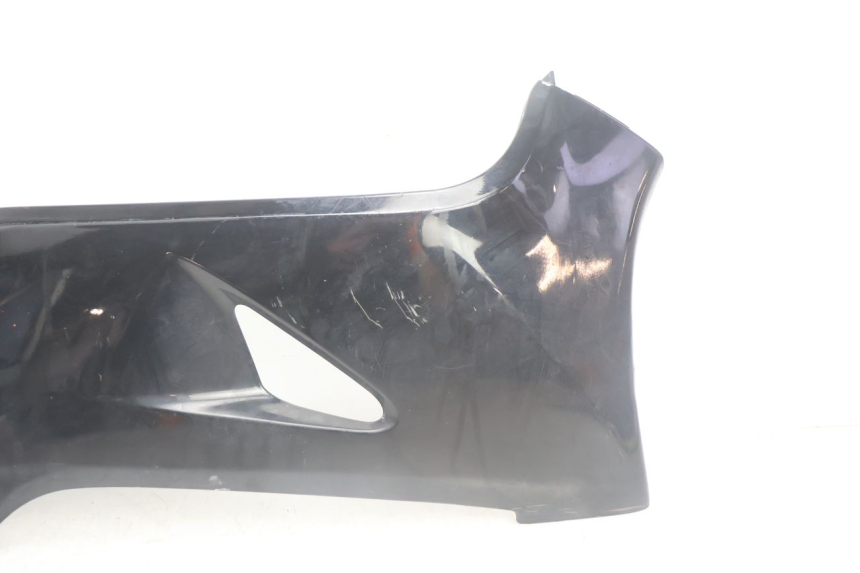 photo de PRAWA LISTWA BOCZNA HONDA FJS SILVER WING SILVERWING 400 (2005 - 2008) - Zoom stanu zużycia