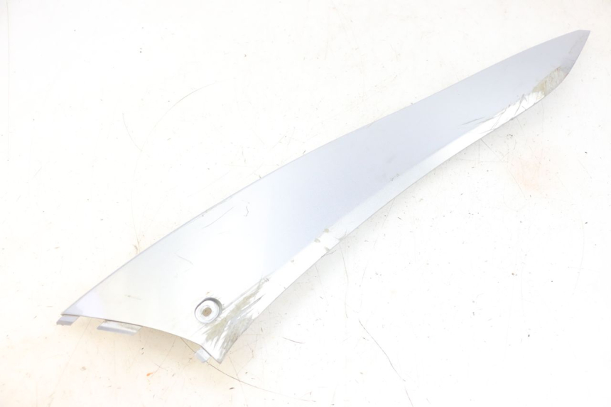 photo de PRAWA LISTWA PROGOWA MBK FLAME X 125 (2007 - 2016) - Widok produktu