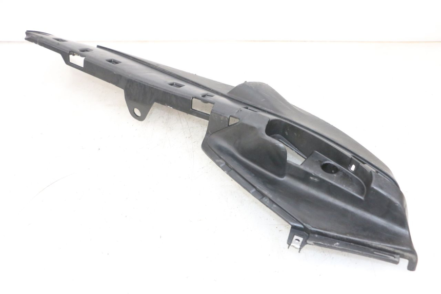 photo de PRAWA LISTWA PROGOWA PIAGGIO FLY 4T 50 (2013 - 2017) - Widok produktu