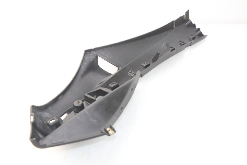 photo de PRAWY PROG PIAGGIO FLY IE 125 (2012 - 2017) - Zoom stanu zużycia