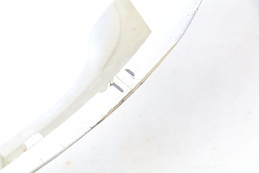 photo de PRAWA LISTWA BOCZNA SACHS FY125T FY T 125 (2007 - 2011) - Zbliżenie techniczne