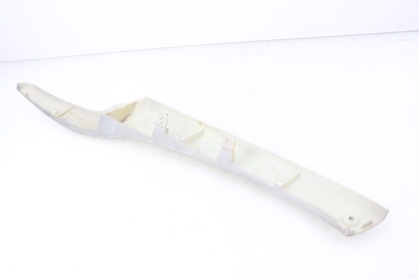 photo de PRAWA LISTWA BOCZNA SACHS FY125T FY T 125 (2007 - 2011) - Punkty mocowania