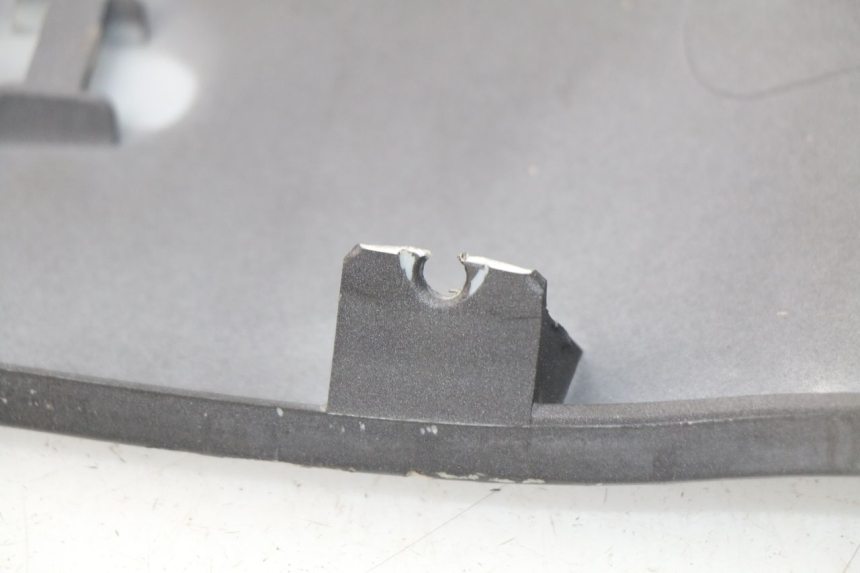 photo de PRAWA LISTWA PROGOWA SYM GTS EFI ABS 125 (2012 - 2016) - Szczegół części