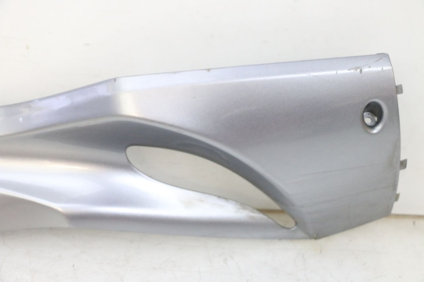 photo de PRAWA LISTWA PROGOWA SYM GTS EVO 125 (2009 - 2013) - Zdjęcie dodatkowe