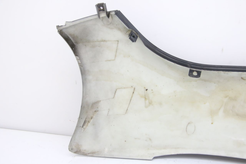 photo de PRAWA LISTWA BOCZNA REVATTO IMPERATOR 125 (2007 - 2015) - Widok z bliska