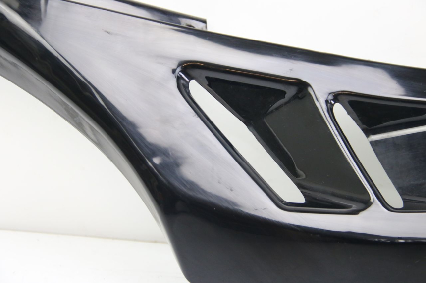 photo de PRAWA LISTWA BOCZNA REVATTO IMPERATOR 125 (2007 - 2015) - Punkty mocowania