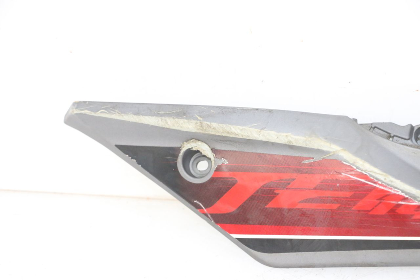 photo de PRAWA LISTWA BOCZNA SYM JET 14 4T 50 (2018 - 2022) - Część sprawdzona