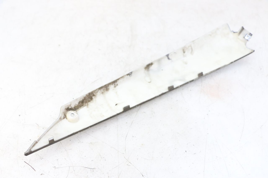 photo de PRAWA LISTWA BOCZNA JM MOTORS MIA 50 (2017 - 2020) - Szczegół części