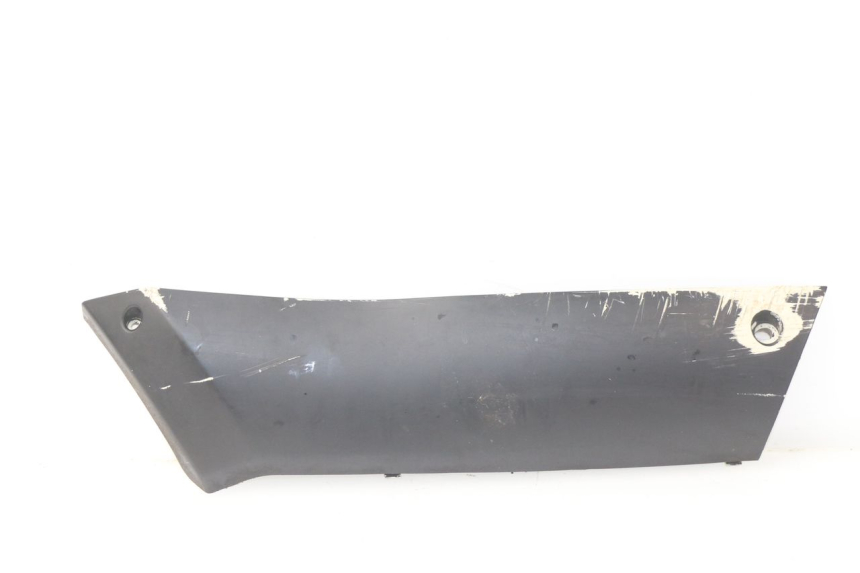 photo de PRAWA LISTWA PROGOWA PEUGEOT KISBEE 2T 50 (2010 - 2017) - Widok główny