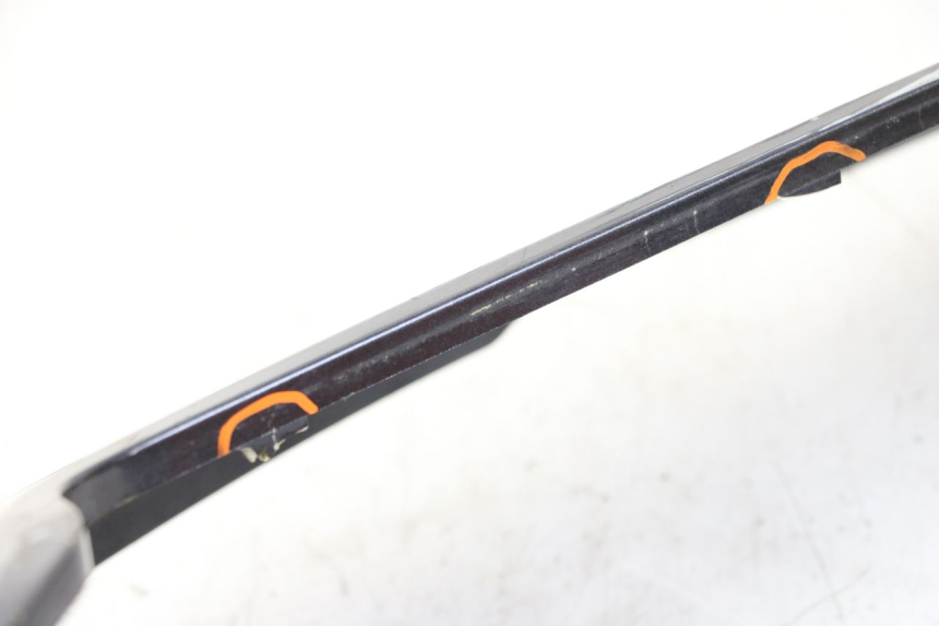 photo de PRAWA LISTWA BOCZNA KYMCO XCITING 500 (2007 - 2010) - Widok ogólny