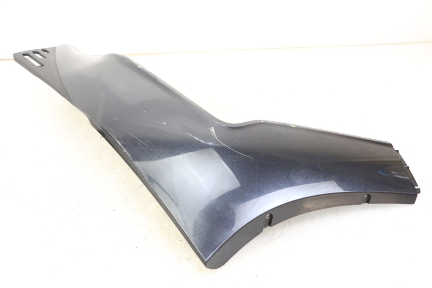 photo de PRAWA LISTWA BOCZNA KYMCO XCITING 500 (2007 - 2010) - Część sprawdzona