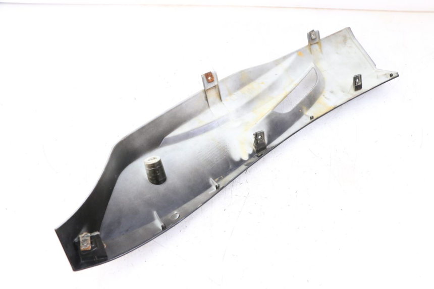 photo de PRAWA LISTWA PROGOWA LONGJIA SHARPY 125 (2020 - 2024) - Inny kąt widzenia