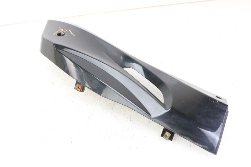 photo de PRAWA LISTWA PROGOWA LONGJIA SHARPY 125 (2020 - 2024) - Zbliżenie techniczne