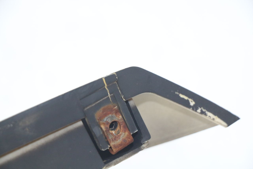 photo de PRAWA LISTWA BOCZNA EUROCKA MATADOR 4T 50 (2010 - 2016) - Zoom stanu zużycia