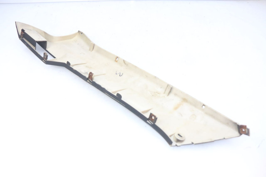 photo de PRAWA LISTWA BOCZNA EUROCKA MATADOR 4T 50 (2010 - 2016) - Widok ogólny