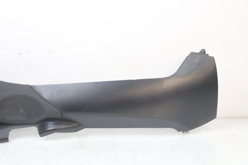 photo de PRAWY PROG PIAGGIO MP3 HPE 350 (2018 - 2020) - Inny kąt widzenia