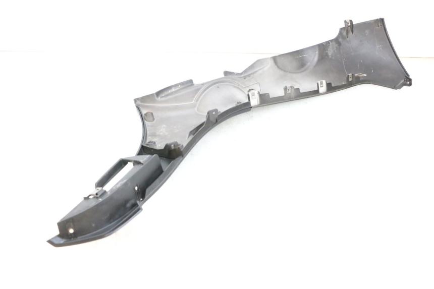 photo de PRAWY PROG PIAGGIO MP3 HPE 350 (2018 - 2020) - Inny kąt widzenia