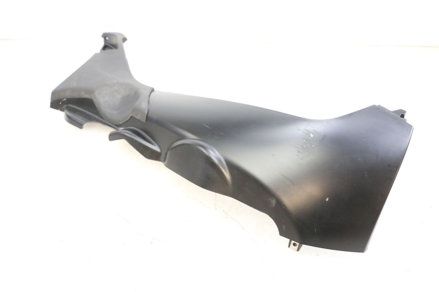 photo de PRAWY PROG PIAGGIO MP3 HPE 350 (2018 - 2020) - Punkty mocowania