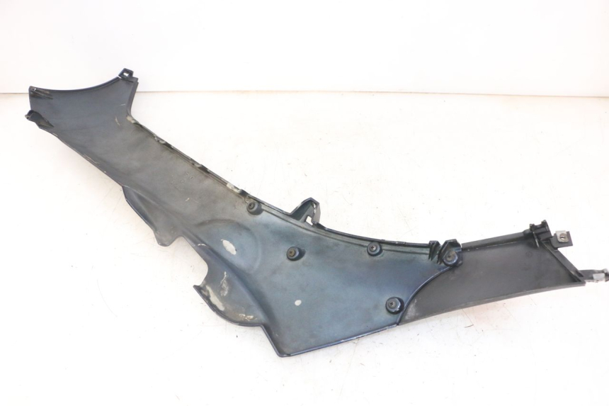 photo de PRAWA LISTWA PROGOWA PIAGGIO MP3 LT 300 (2010 - 2016) - Inny kąt widzenia