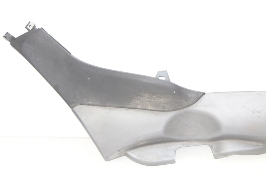 photo de PRAWA LISTWA BOCZNA PIAGGIO MP3 500 (2011 - 2015) - Część sprawdzona