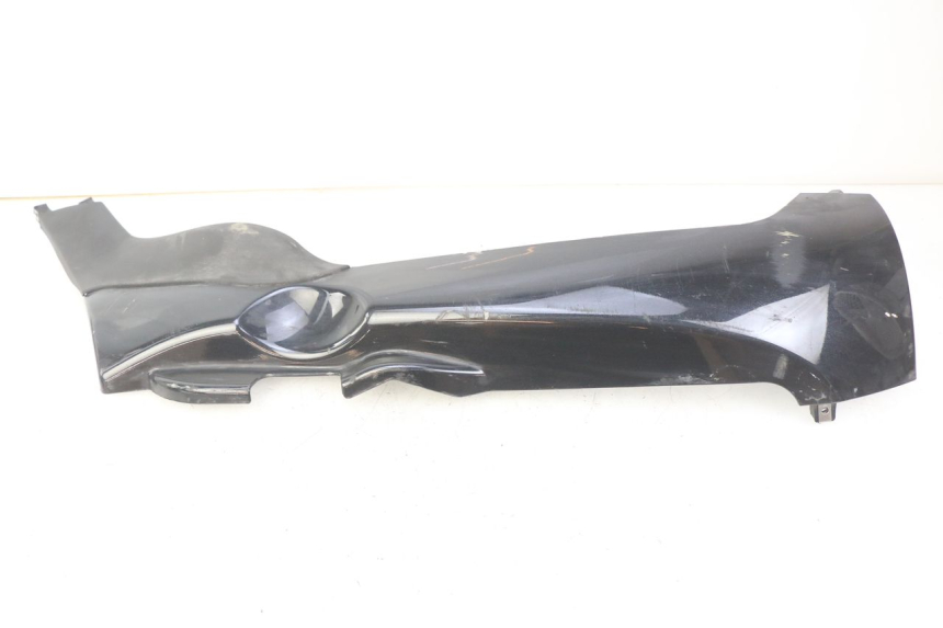 photo de PRAWA LISTWA PROGOWA PIAGGIO MP3 125 (2006 - 2014) - Widok główny