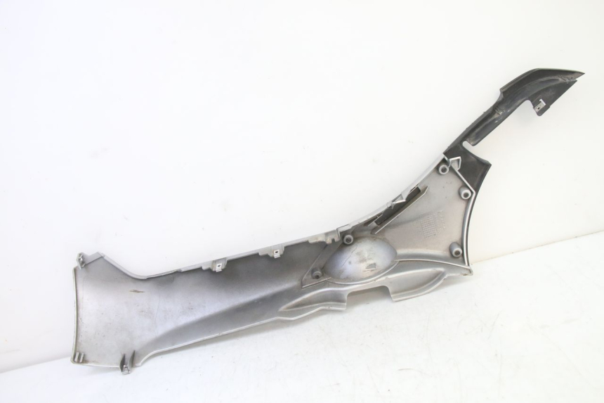 photo de PRAWA LISTWA PROGOWA PIAGGIO MP3 500 (2014 - 2017) - Widok ogólny