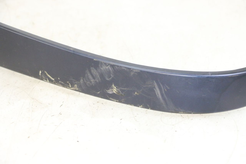 photo de PRAWA LISTWA BOCZNA JM MOTORS OLDIES GT 4T 50 (2018 - 2025) - Inny kąt widzenia